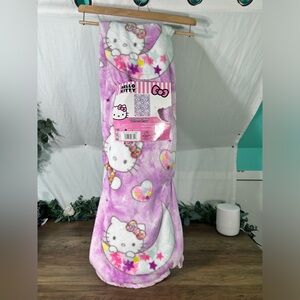 Hello Kitty 🌙 🌟 Pink and Purple Tie Dye Throw